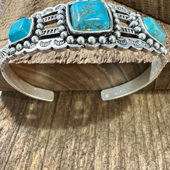 Turquoise Cuff Bracelet in Antique Silver Style, Boho Southwestern Cuff, Ships - Picture 2 of 9